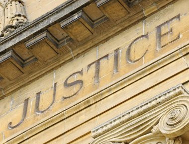 Παρίσι: Στο εδώλιο 20 κατηγορούμενοι για συμμετοχή σε τζιχαντιστική οργάνωση